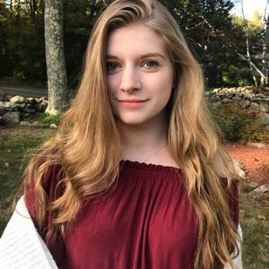 Meet your Posher, Delaney